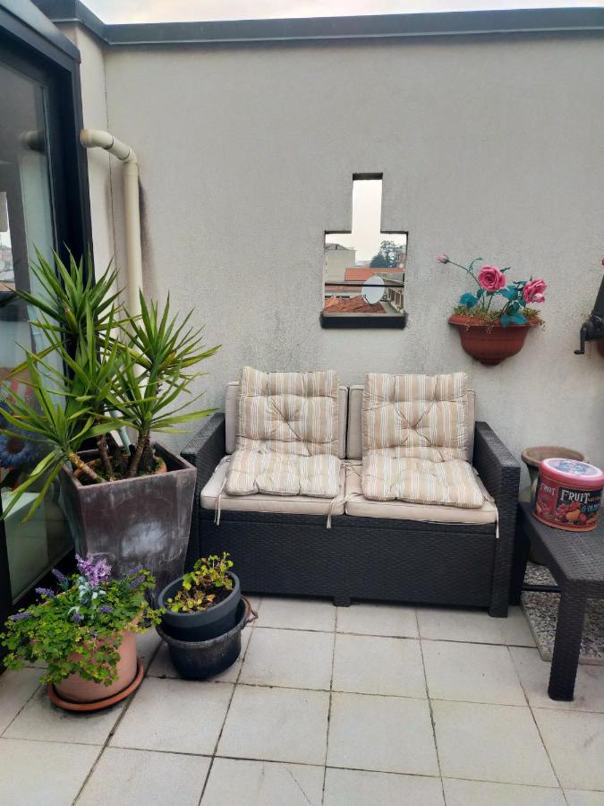 The Rooftop Перо Екстер'єр фото